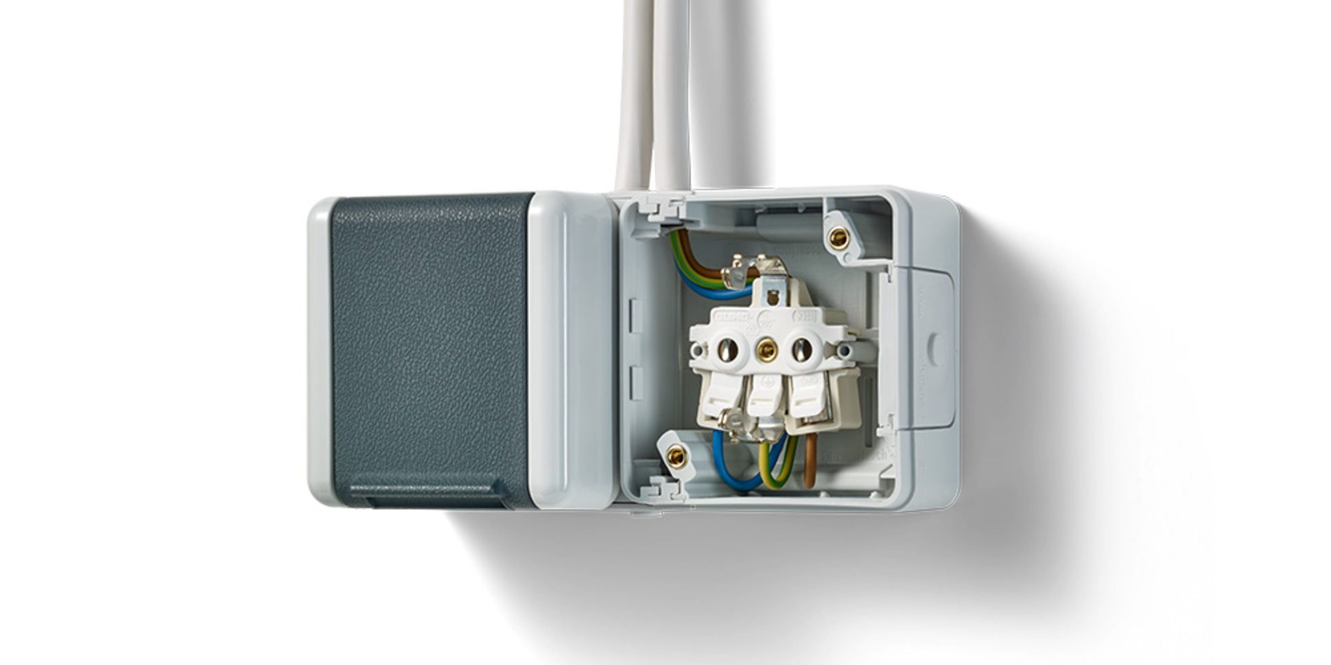 Doppelsteckdose mit Trennsteg bei Michael Herrmann in Hörselberg-Hainich