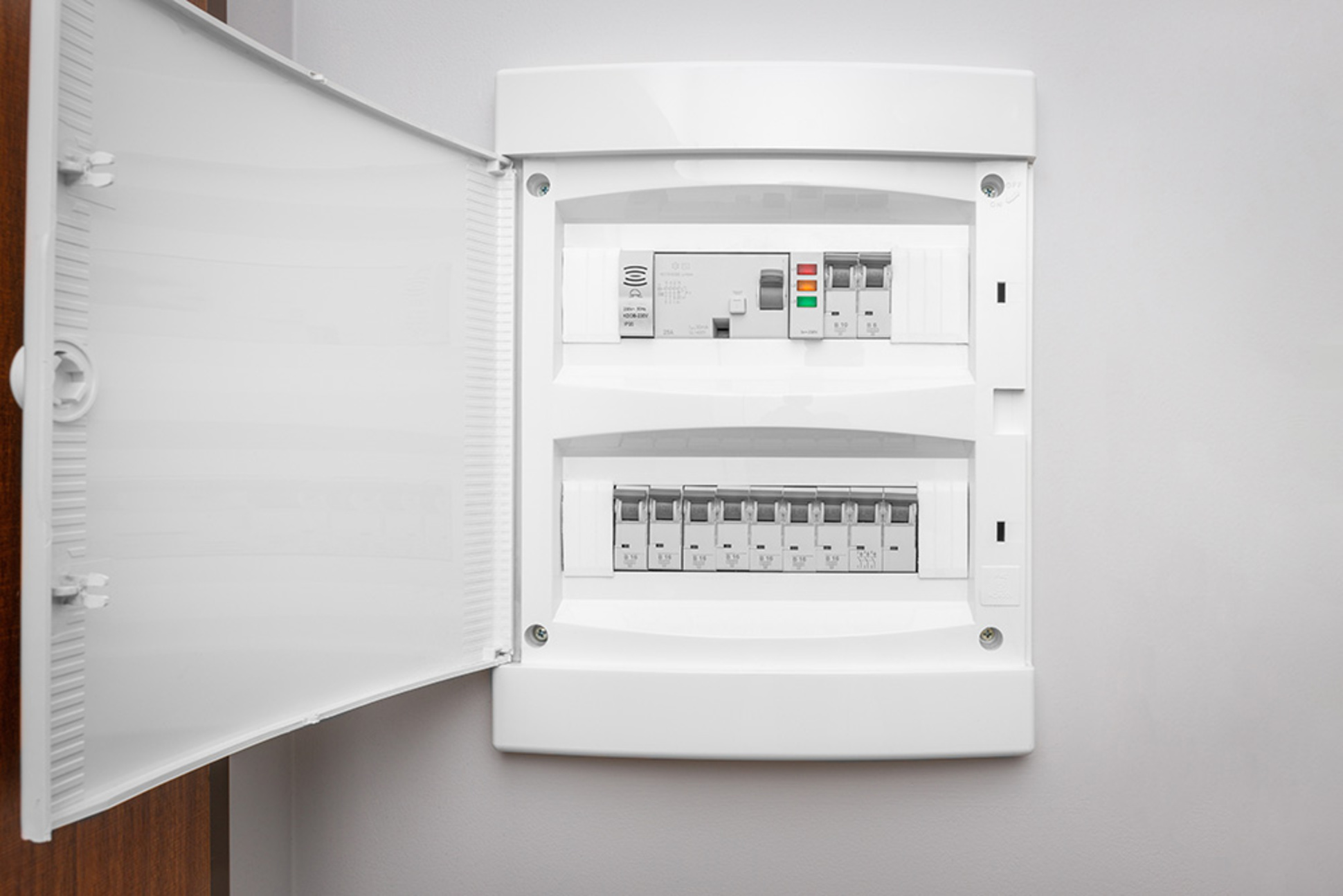 Über&shy;spannungs&shy;schutz bei Michael Herrmann in Hörselberg-Hainich